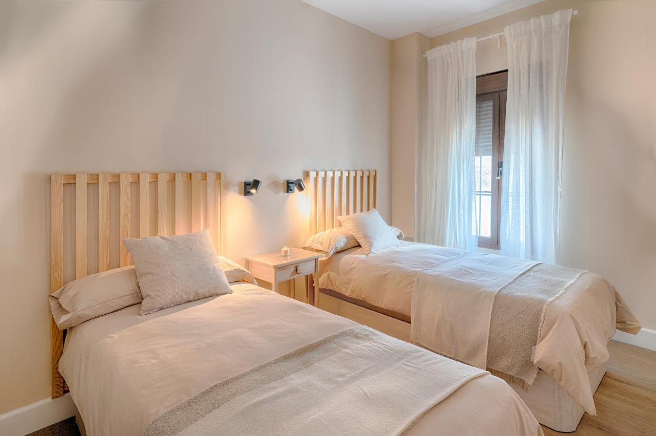 Apartamentos Turisticos Isems Aracena Kültér fotó